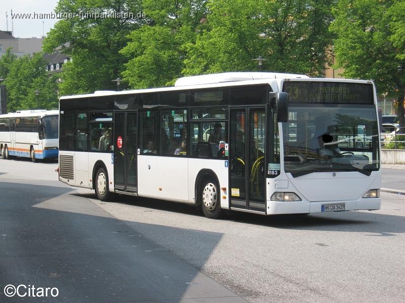 8183-11 (ex JA 8327),JB,CO.jpg